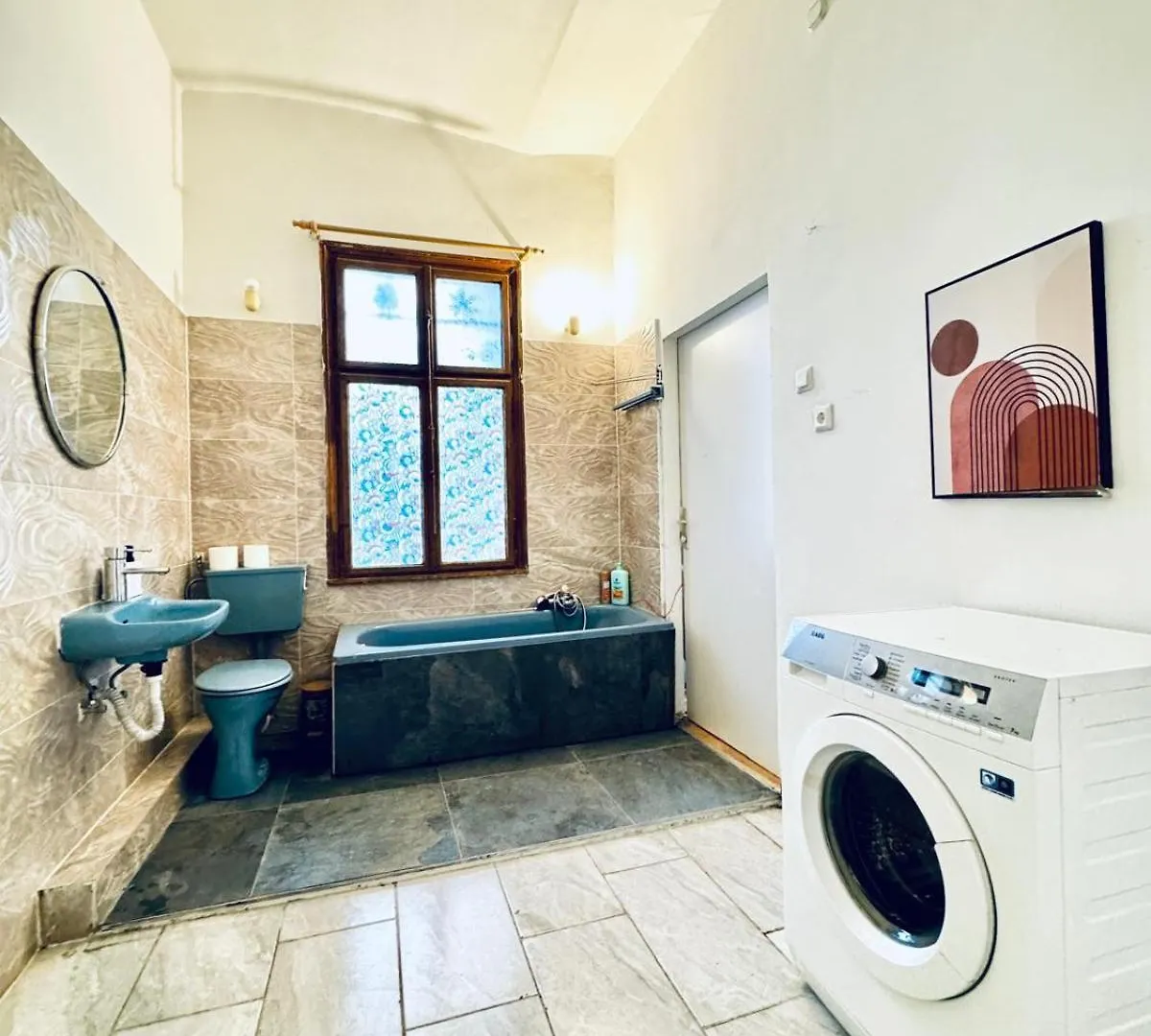 Modern Studio Stay Near Stadthalle Wien Lägenhet